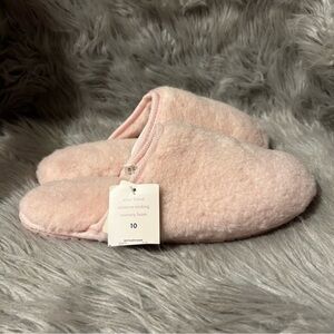 Secret Treasures Wool Blend Slippers Womens Size‎ 10 Pink Slip On Fuzzy Shoes